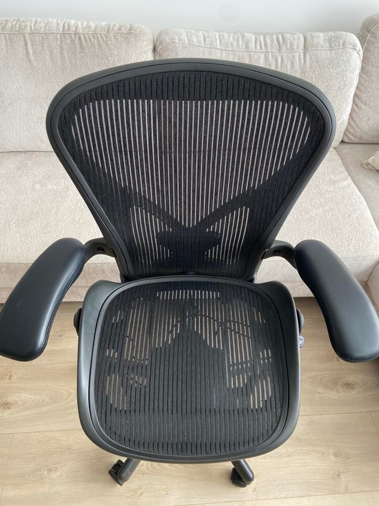 5x Herman Miller Aeron B bureaustoel met Posture Fit, Verzenden, Zo goed als nieuw, Zwart