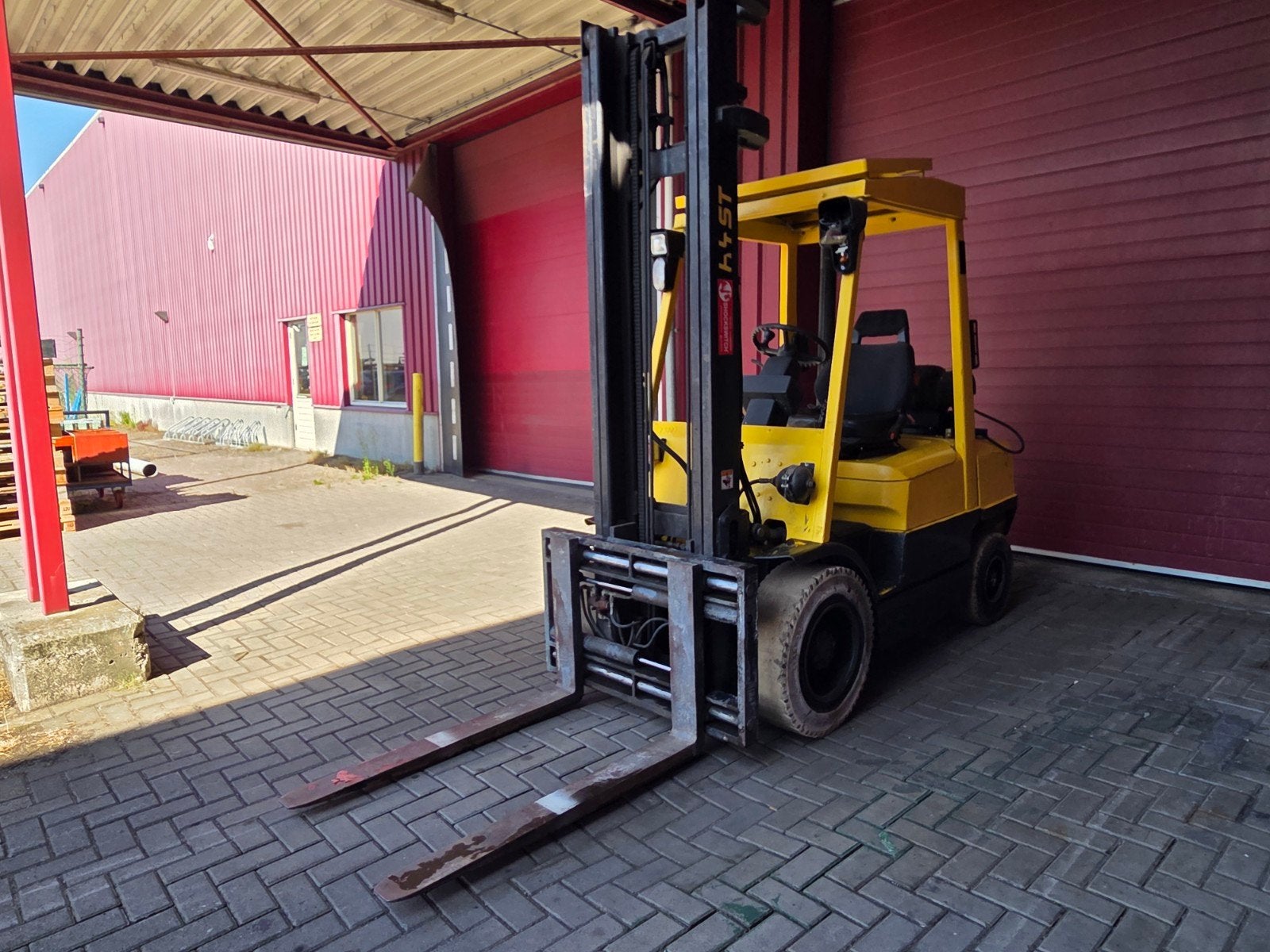Hyster H3.00XM LPG Heftruck - 2500 kg hefcapaciteit, Zakelijke goederen, Machines en Bouw | Heftrucks en Intern transport, Heftruck