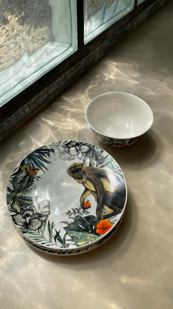 Jungle servies set 4x bord kom vintage antiek retro style, Ophalen of Verzenden, Overige stijlen, Bord(en)