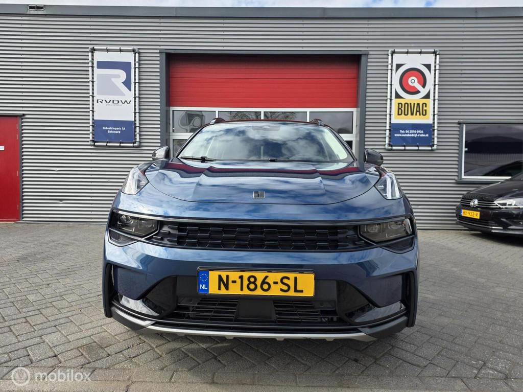 Lynk & Co 01 -1.5 261PK Plug-in✅BLACK✅Trekhaak✅27.000, 1800 kg, Euro 6, Blauw, 120 €/maand
