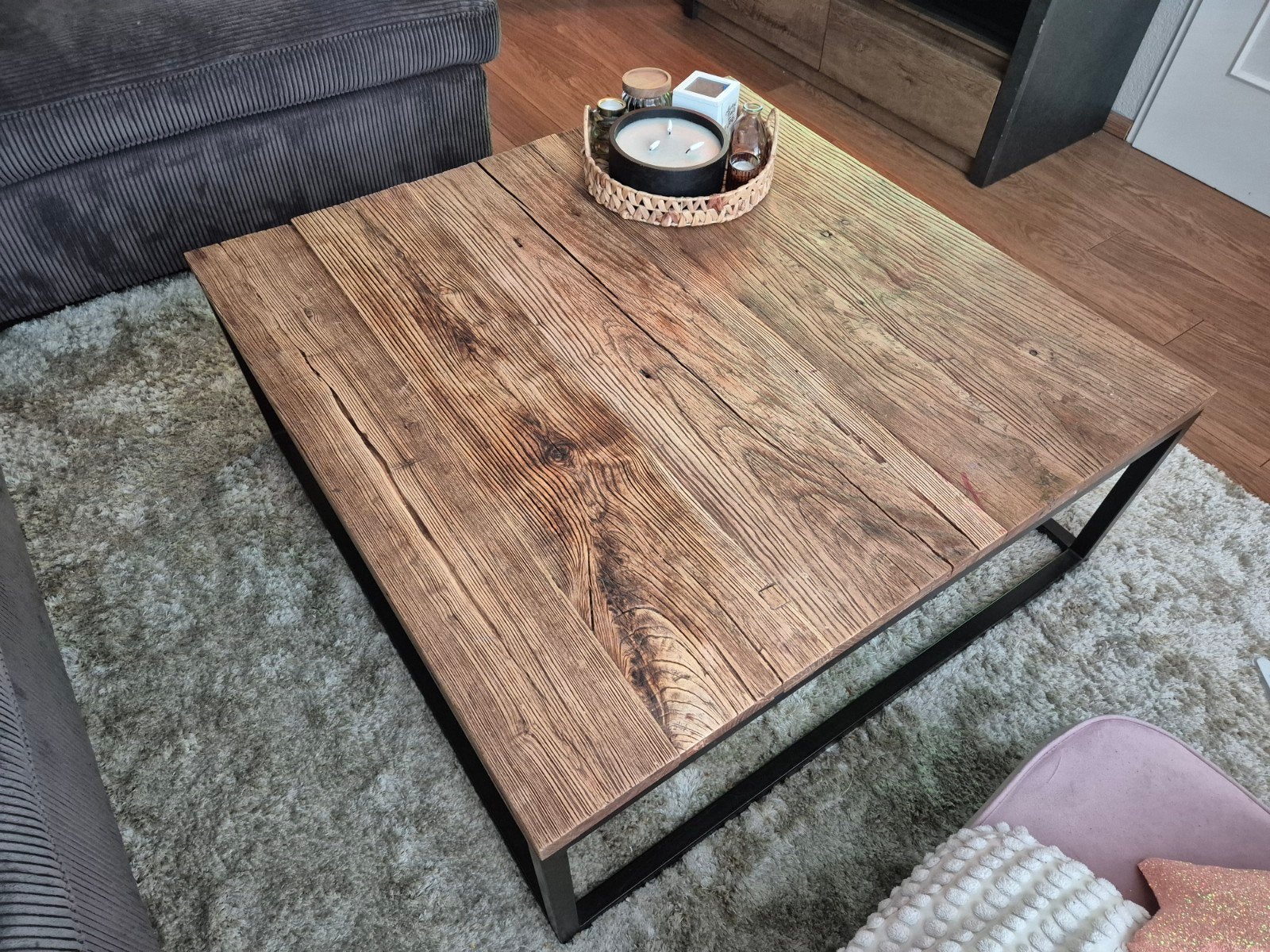 Mooie robuuste salontafel 100x100 cm, Gebruikt, Vierkant, Ophalen, Overige houtsoorten