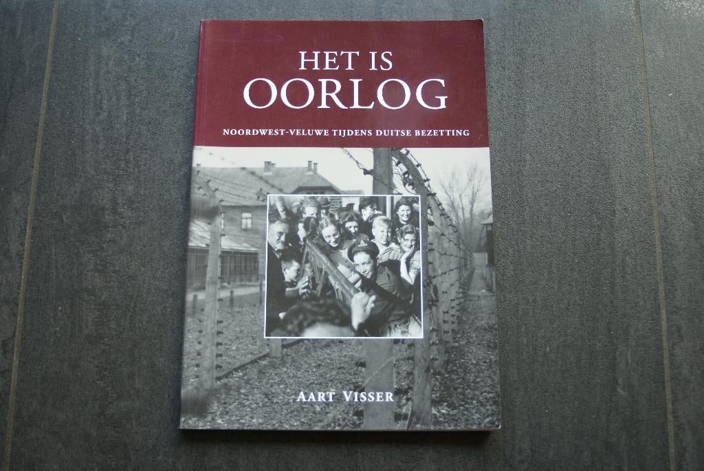 HET IS OORLOG: Noordwest-Veluwe tijdens Duitse bezetting, Boeken, Ophalen of Verzenden, Tweede Wereldoorlog, Zo goed als nieuw