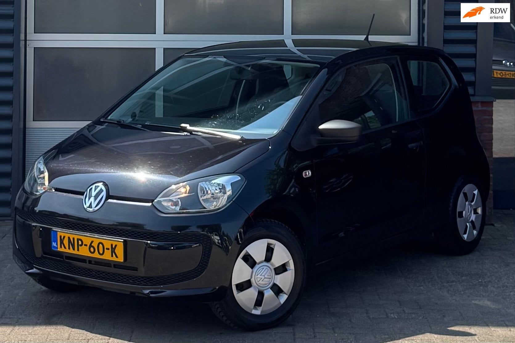 Volkswagen Up! 1.0 BlueMotion weinig kilometers apple carpla, Auto's, Volkswagen, Voorwielaandrijving, Euro 5, Gebruikt, Up!