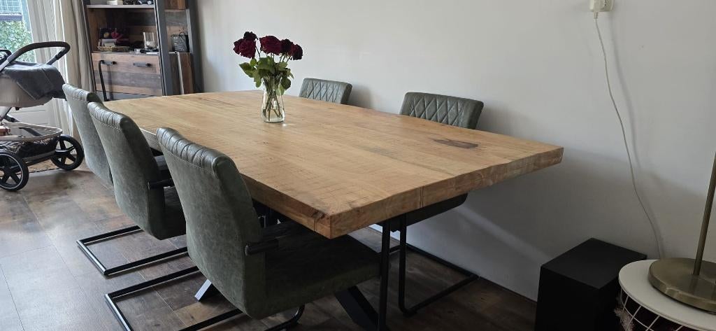 Mangohout tafel 6 pers. 220cm, Huis en Inrichting, Tafels | Eettafels, 100 tot 150 cm, Rustiek, 200 cm of meer, Zo goed als nieuw