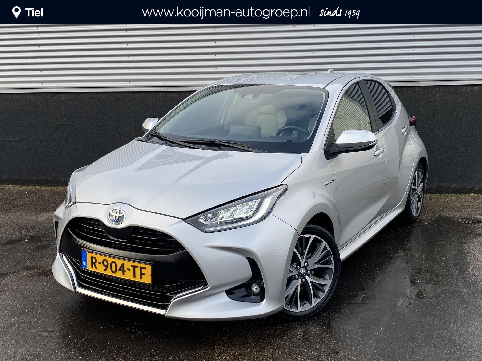 Toyota Yaris 1.5 Hybrid Launch Edition Navigatie APple CarPl, Auto's, 450 kg, Gebruikt, Euro 6, 49 €/maand