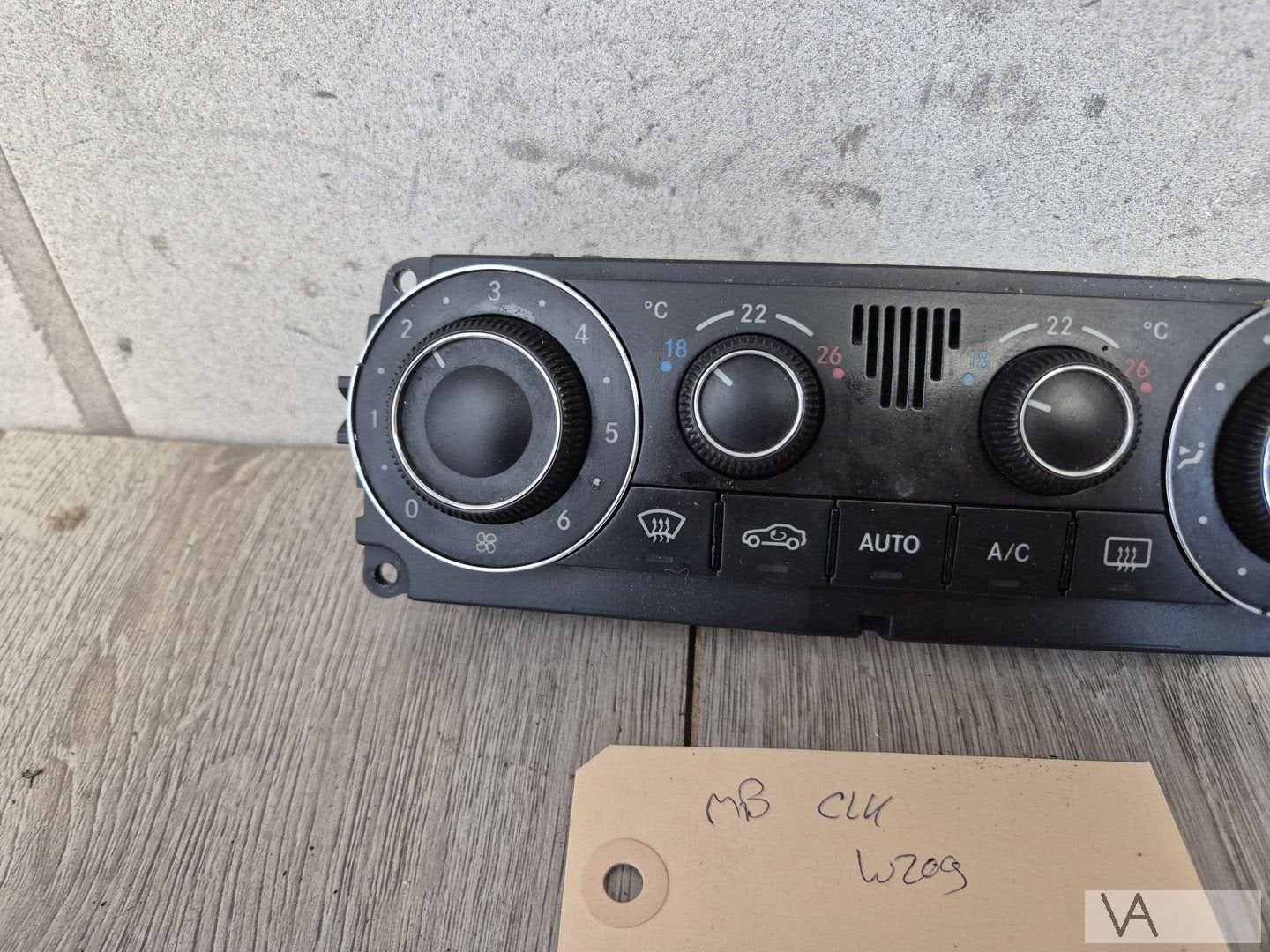 Kachelbediening paneel Mercedes C W203 / CLK W209 a203830408, Gebruikt, -, Ophalen of Verzenden, -