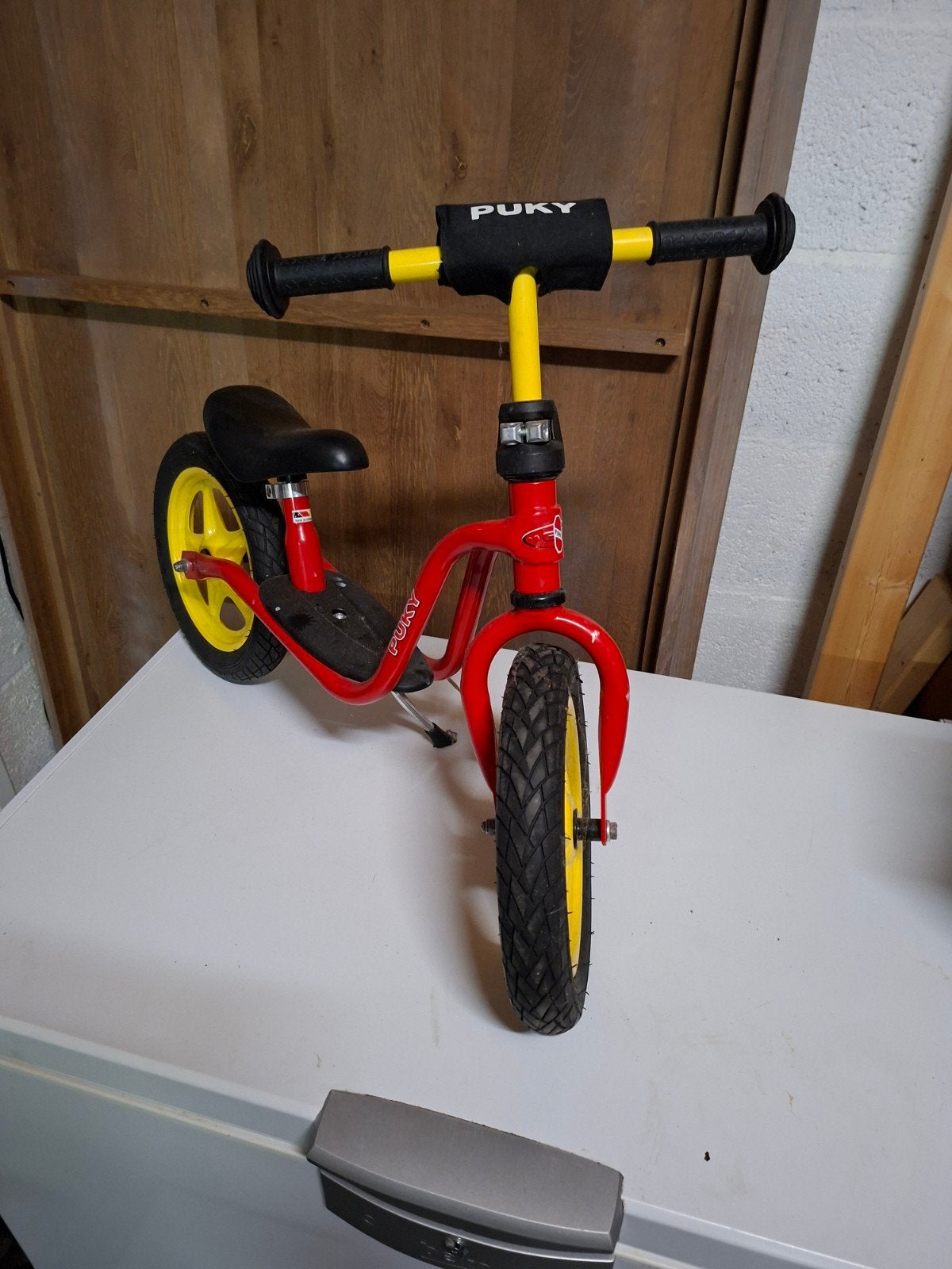 Puky loopfiets rood/geel - Zo goed als nieuw, Ophalen, Gebruikt, Loopfiets