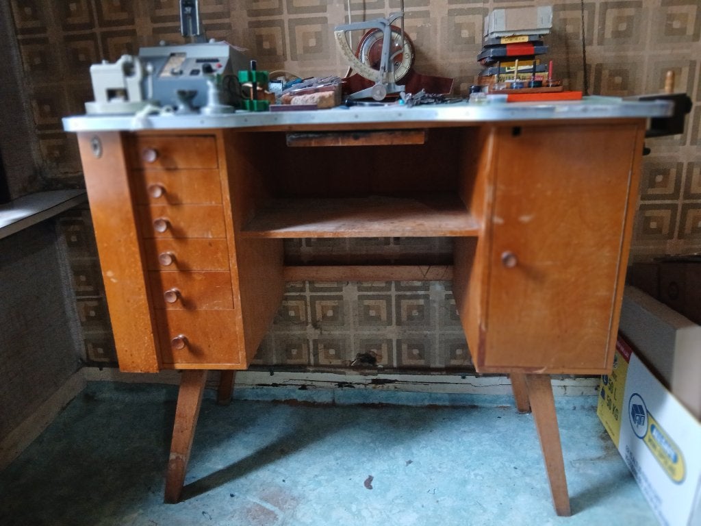 Vintage Werkbank / Bureau met Lades en Opbergruimte, Ophalen, Gelezen, Europa overig