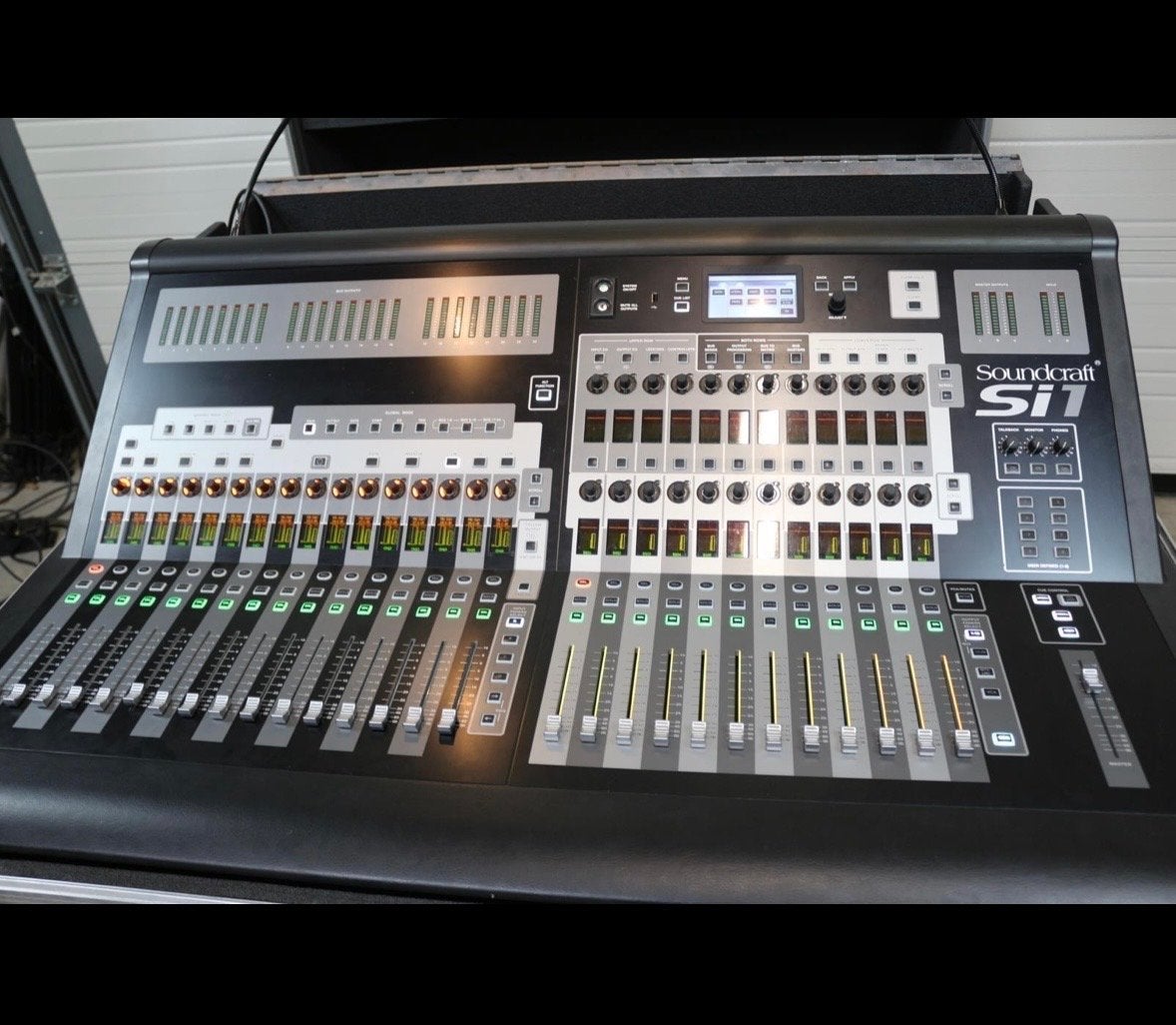 Soundcraft Si1 Digitale Mengtafel - Professioneel Geluid, Muziek en Instrumenten, Mengpanelen, Ophalen of Verzenden, Gebruikt