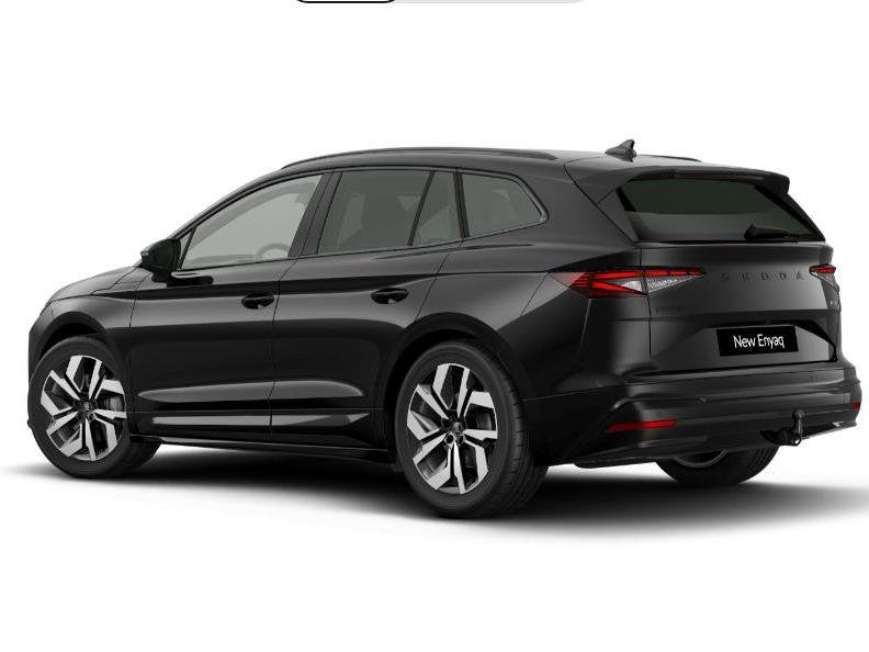 Skoda Enyaq Sportline Tour Edition 85 | 286 PK | Trekhaak |, Auto's, Skoda, Automaat, Achterwielaandrijving, 510 min, Zwart