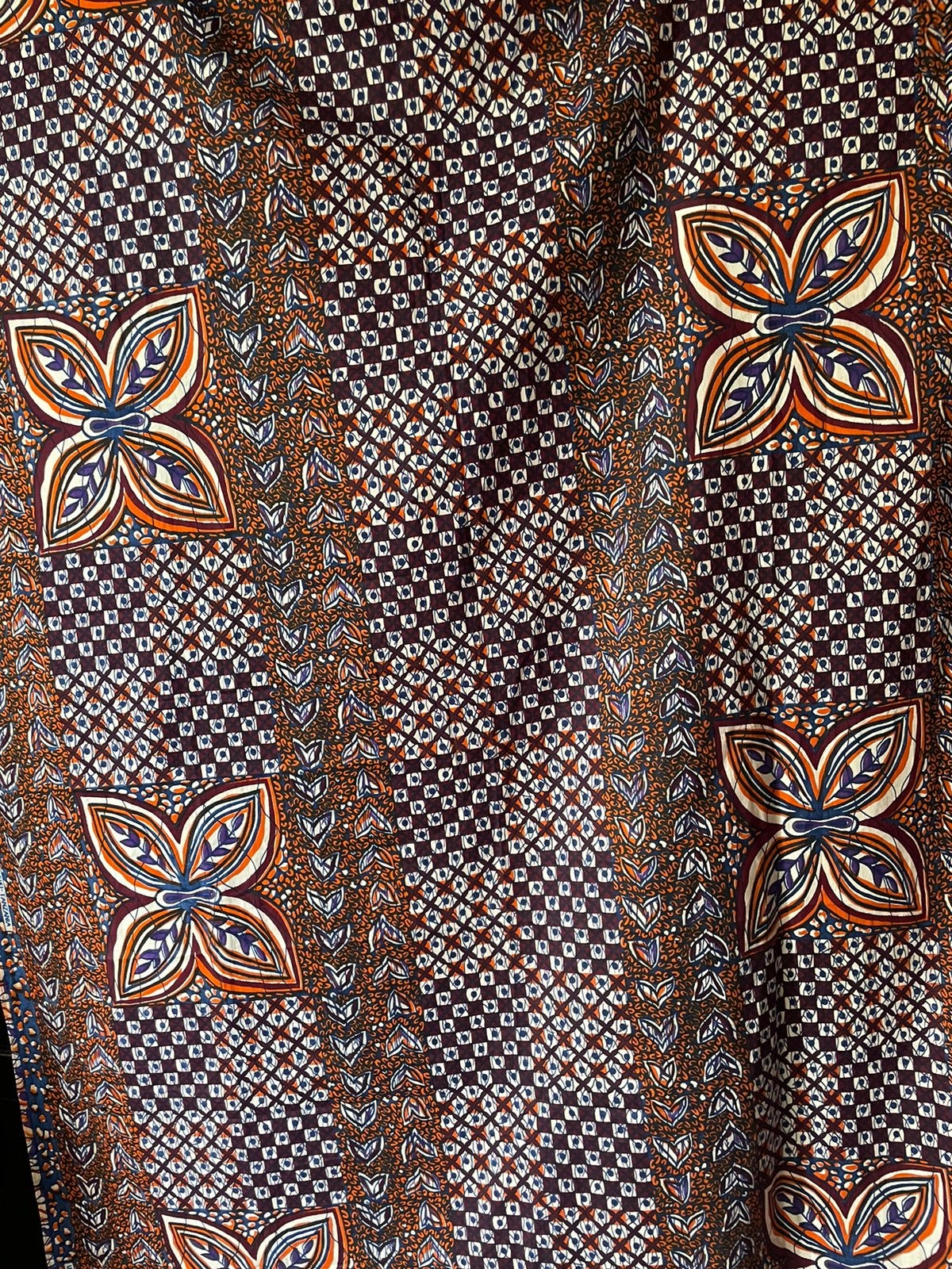 Batikstof urafiki uit Tanzania, Hobby en Vrije tijd, Stoffen en Lappen, 120 cm of meer, Ophalen of Verzenden, Zo goed als nieuw