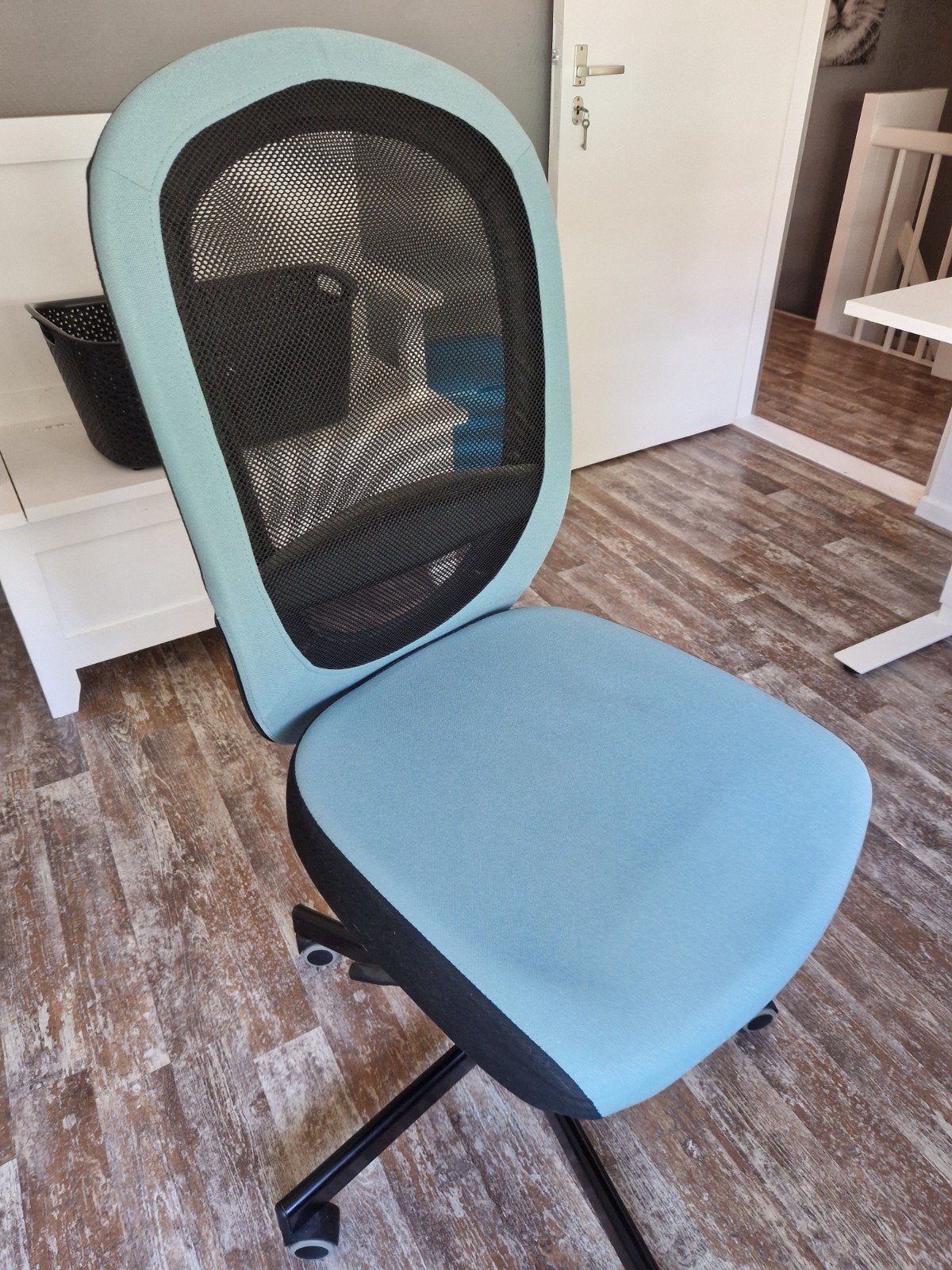 Ikea bureaustoel in goede staat, Huis en Inrichting, Bureaustoelen, Ophalen, Zo goed als nieuw, Groen, Bureaustoel