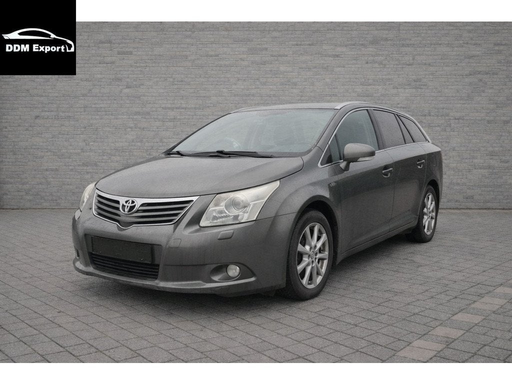 Toyota Avensis wagon 2.2 D-4D Executive Business Special | C, Voorwielaandrijving, 1525 kg, Beige, 4 cilinders