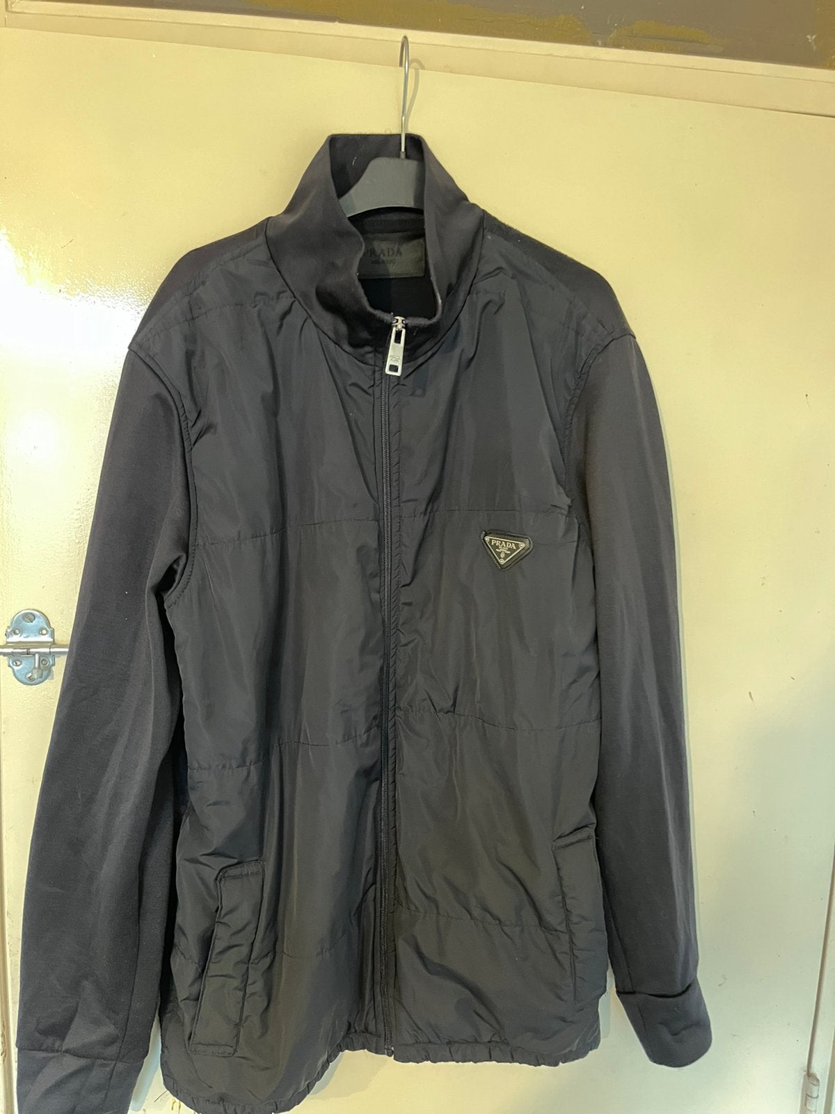 Prada jacket, Ophalen, Zo goed als nieuw, Zwart