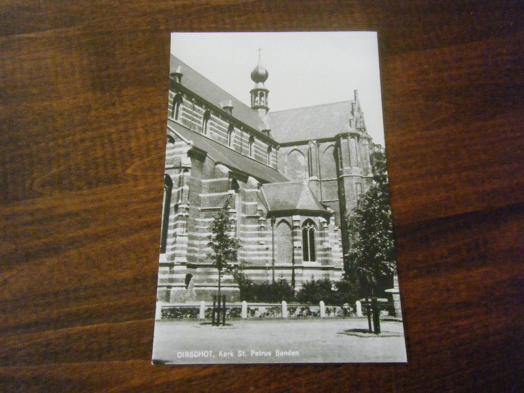Y31 - Oirschot - Kerk - Mooi/Oud - 2, Ophalen of Verzenden, 1960 tot 1980, Noord-Brabant