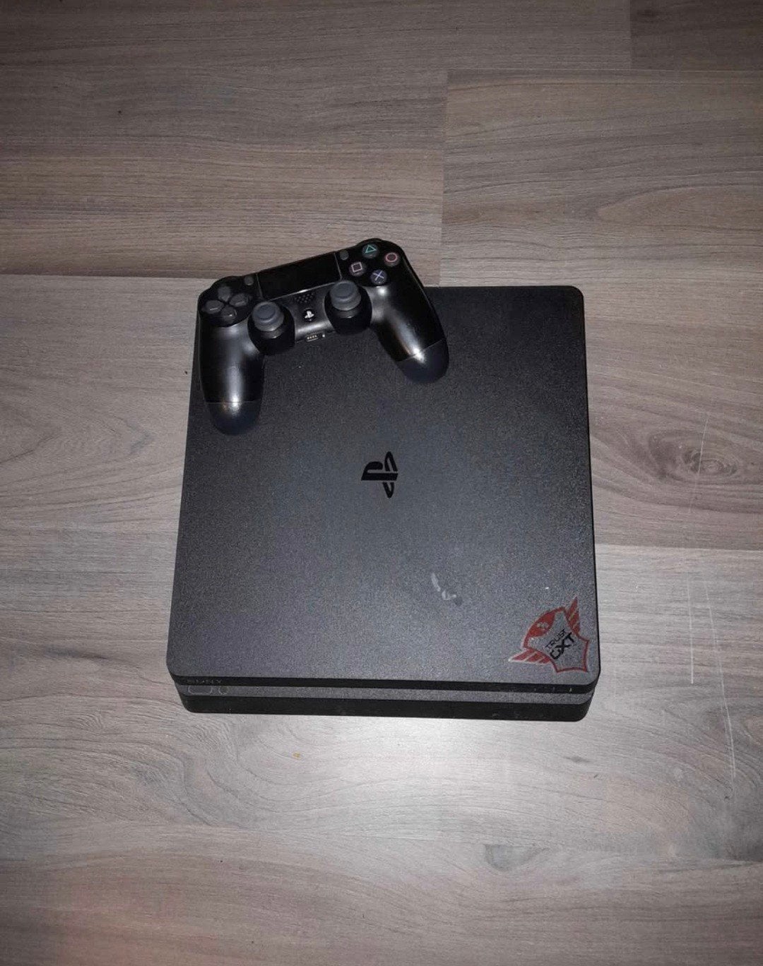 PS4 slim 1TB met controller en 6 games, Spelcomputers en Games, Spelcomputers | Sony PlayStation 4, Zo goed als nieuw, Pro, 1 TB