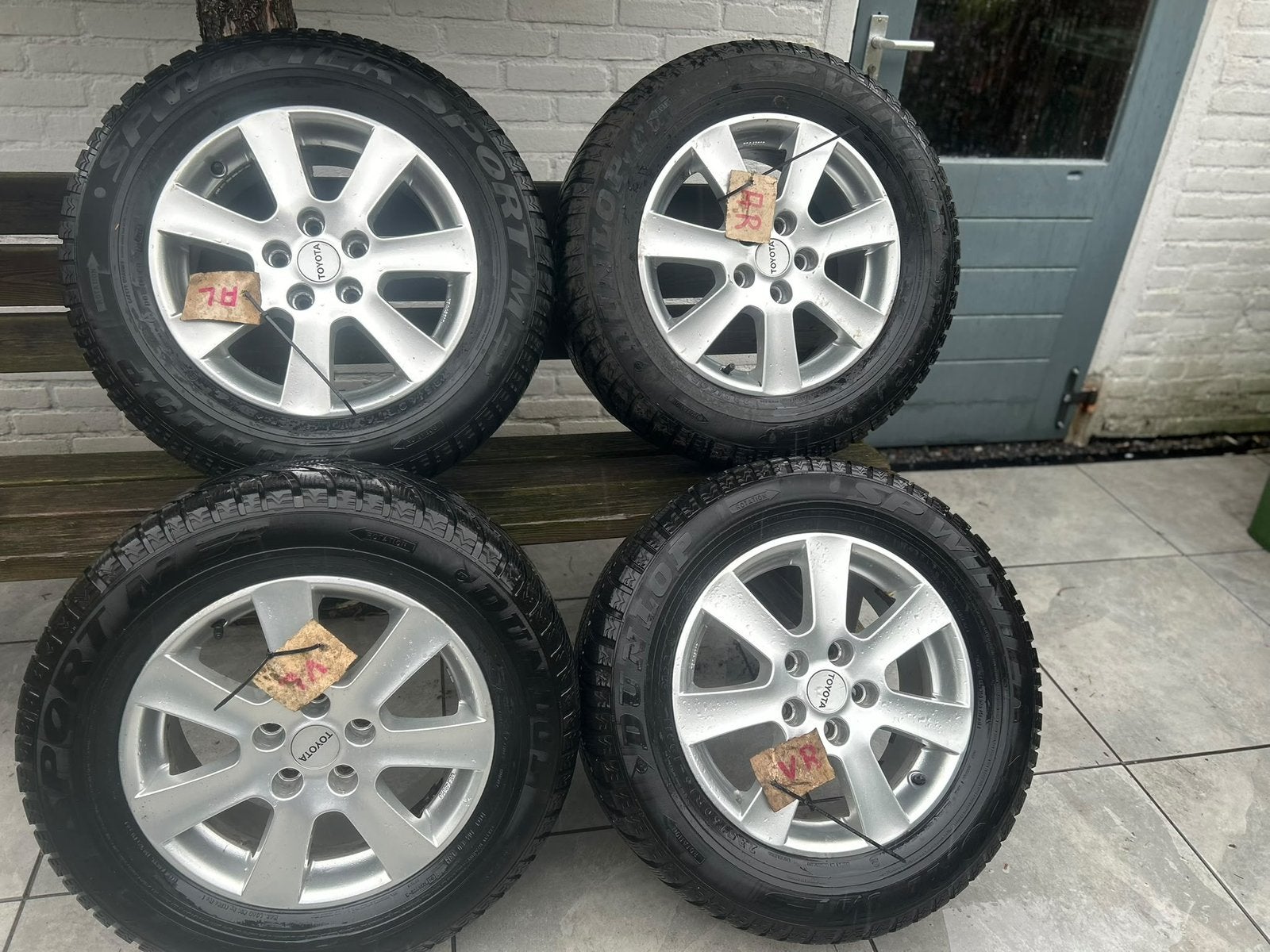 Autobanden Toyota Rav, Ophalen, 16 inch, Banden en Velgen, Winterbanden