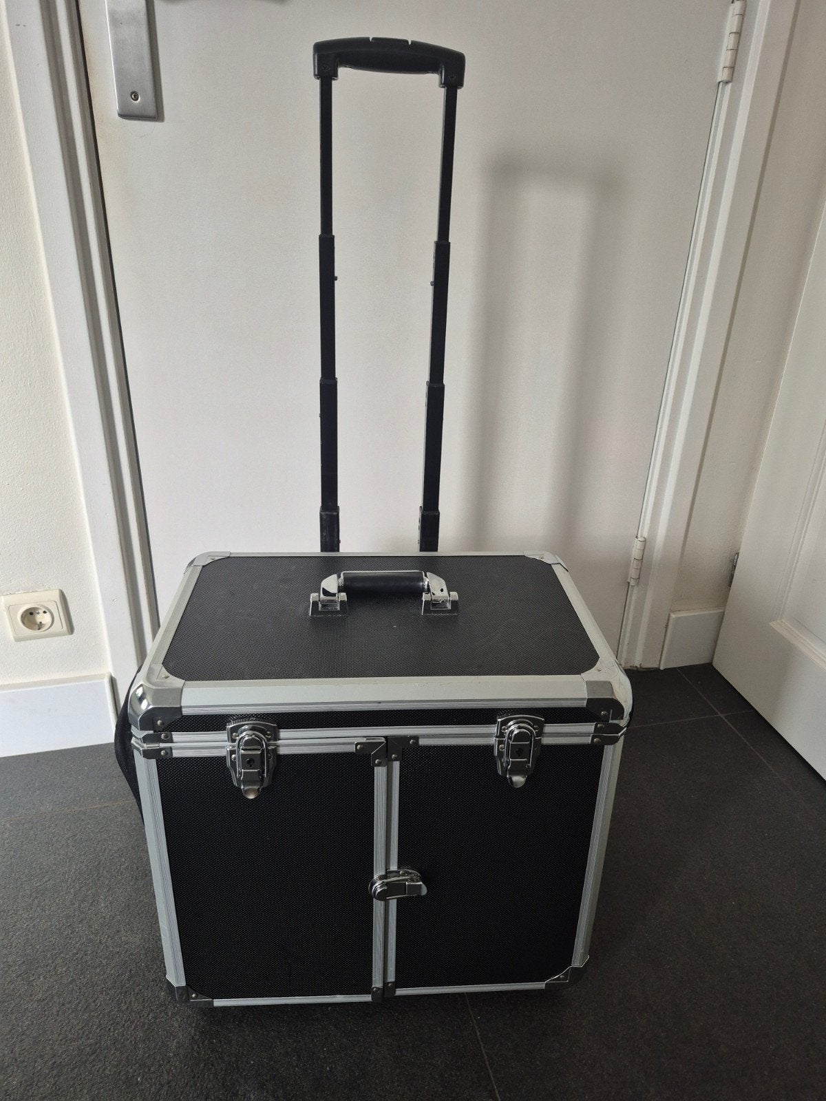 Professionele Pedicure Koffer op Wielen - Zwart Hardcase, Ophalen, Gebruikt, Zwart, Met slot