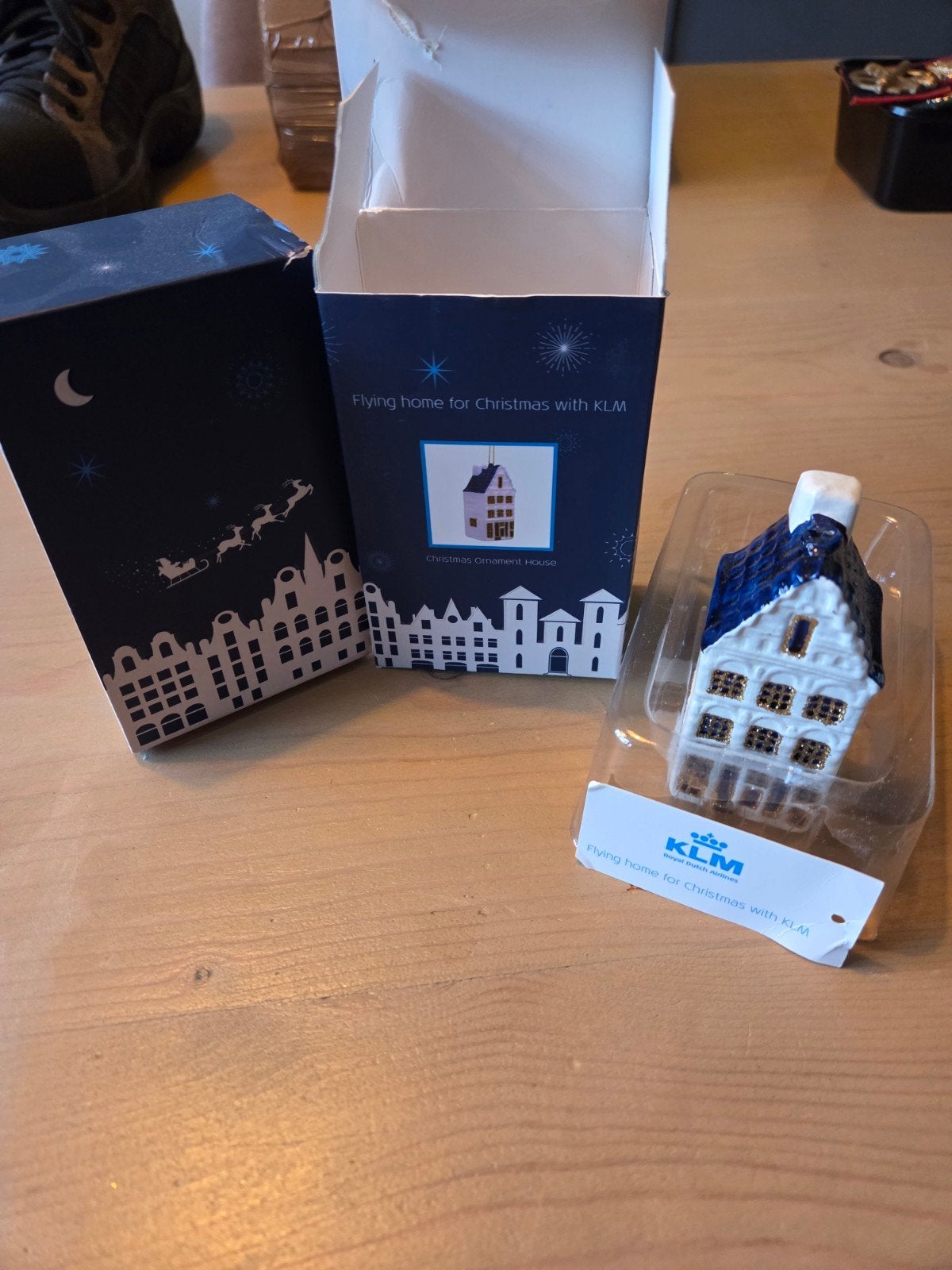klm kerstbalhuisje (zonder oogje), Ophalen of Verzenden, Gebruikt, Overige typen
