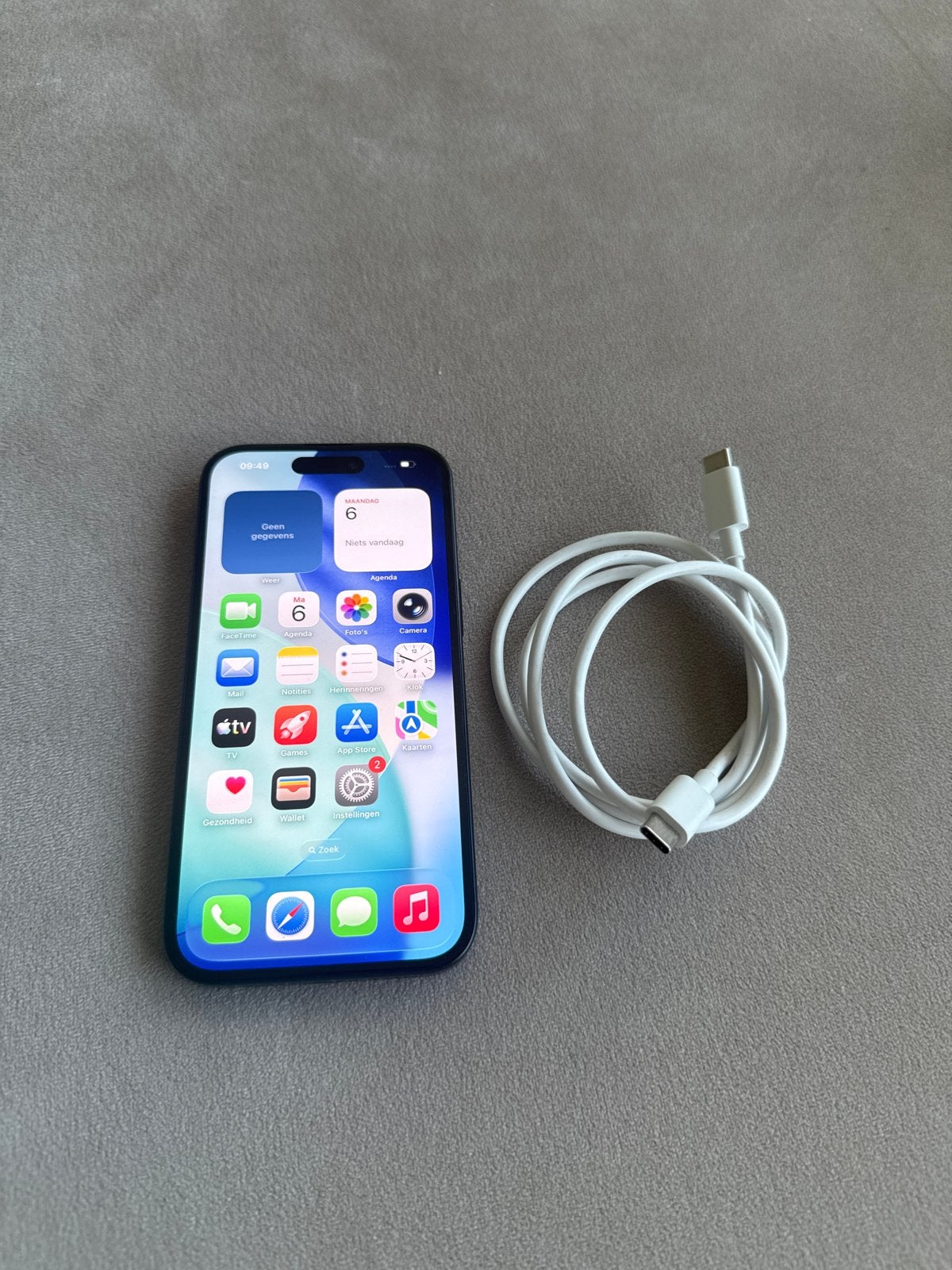 Mooie iPhone 15 in goede staat, Telecommunicatie, Mobiele telefoons | Apple iPhone, Ophalen, 128 GB, IPhone 15, Zwart