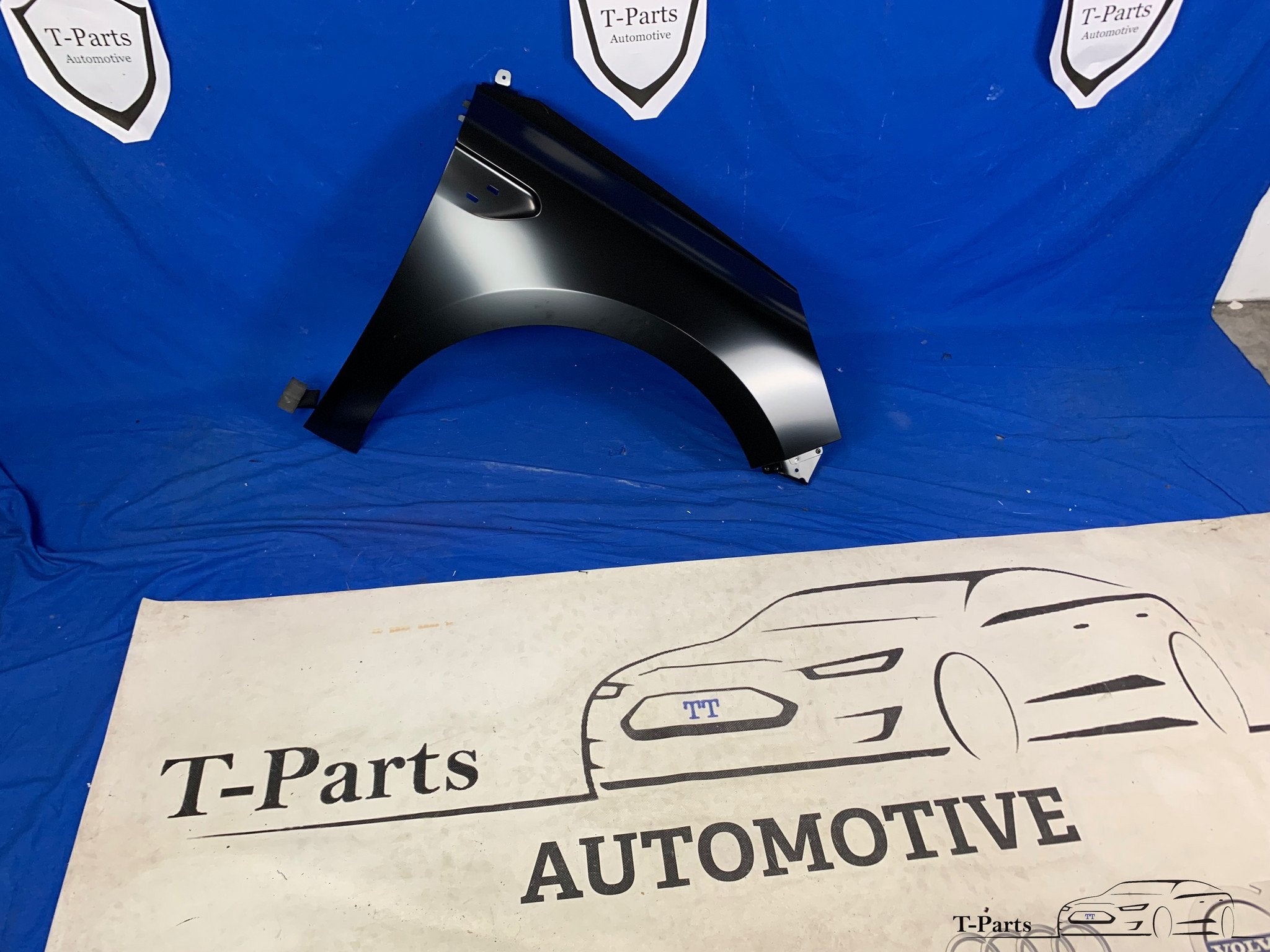 Renault clio 5 zijscherm rechts met gat spatbord voorscherm, Auto-onderdelen, Info@fabrikant.eu, Fabrikant BV, Renault, Nieuw