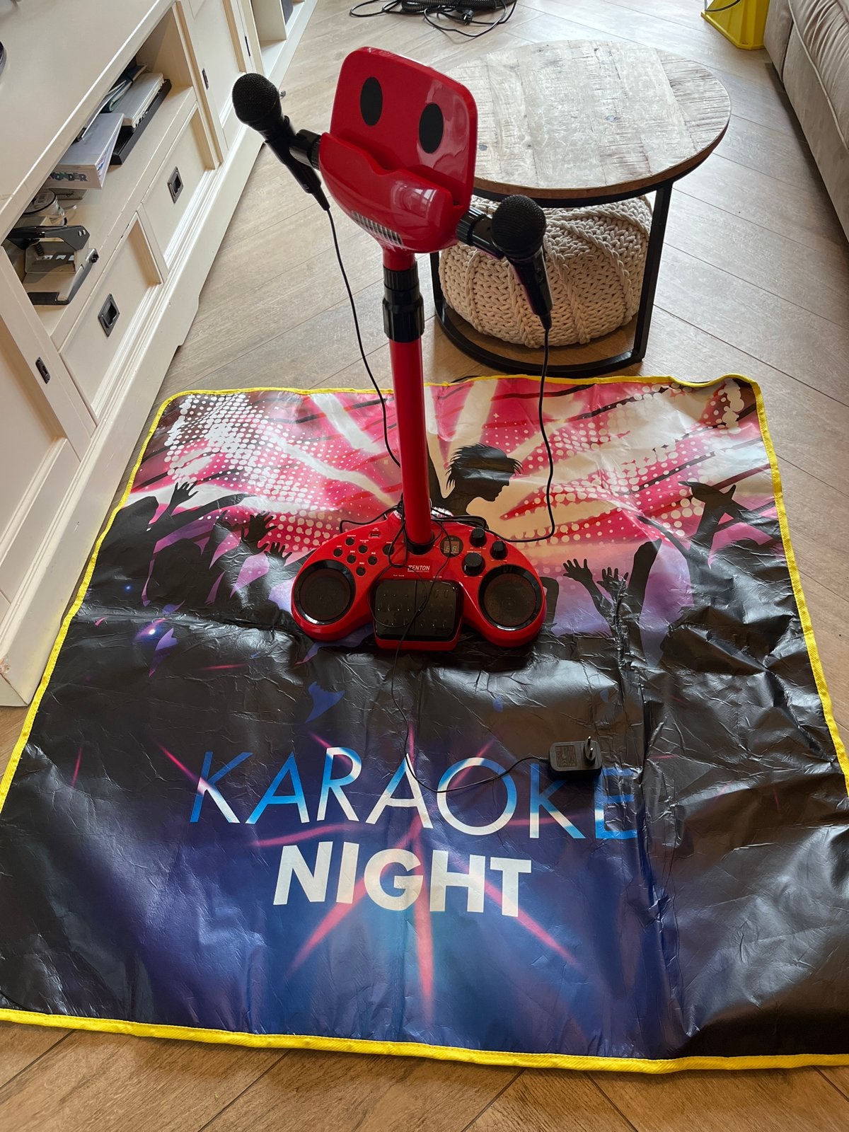 Karaoke set met 2 microfoons en mat, Ophalen of Verzenden, Gebruikt, Complete set