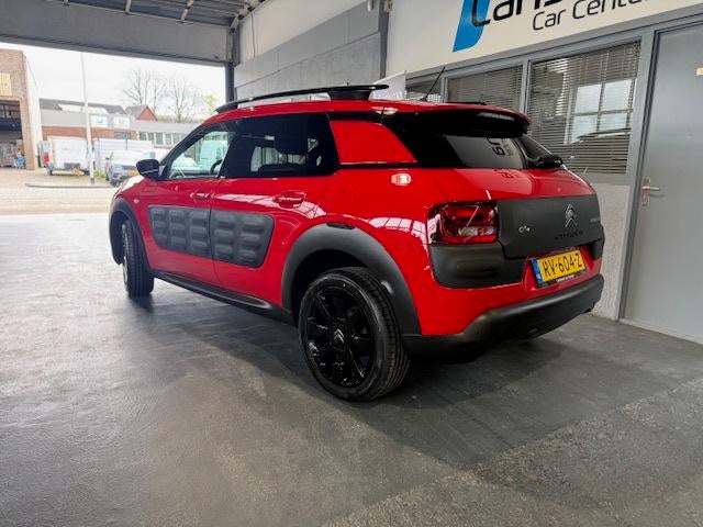 Citroen C4 Cactus 1.2 PureTech Shine Navi|Camera|Cruise, Voorwielaandrijving, Euro 6, 1199 cc, 82 pk