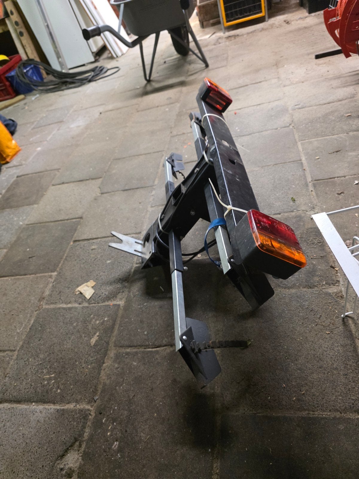 Stevige fietsdrager voor trekhaak - Max. 50 kg, Auto diversen, Fietsendragers, Ophalen, Gebruikt, 2 fietsen, Trekhaakdrager