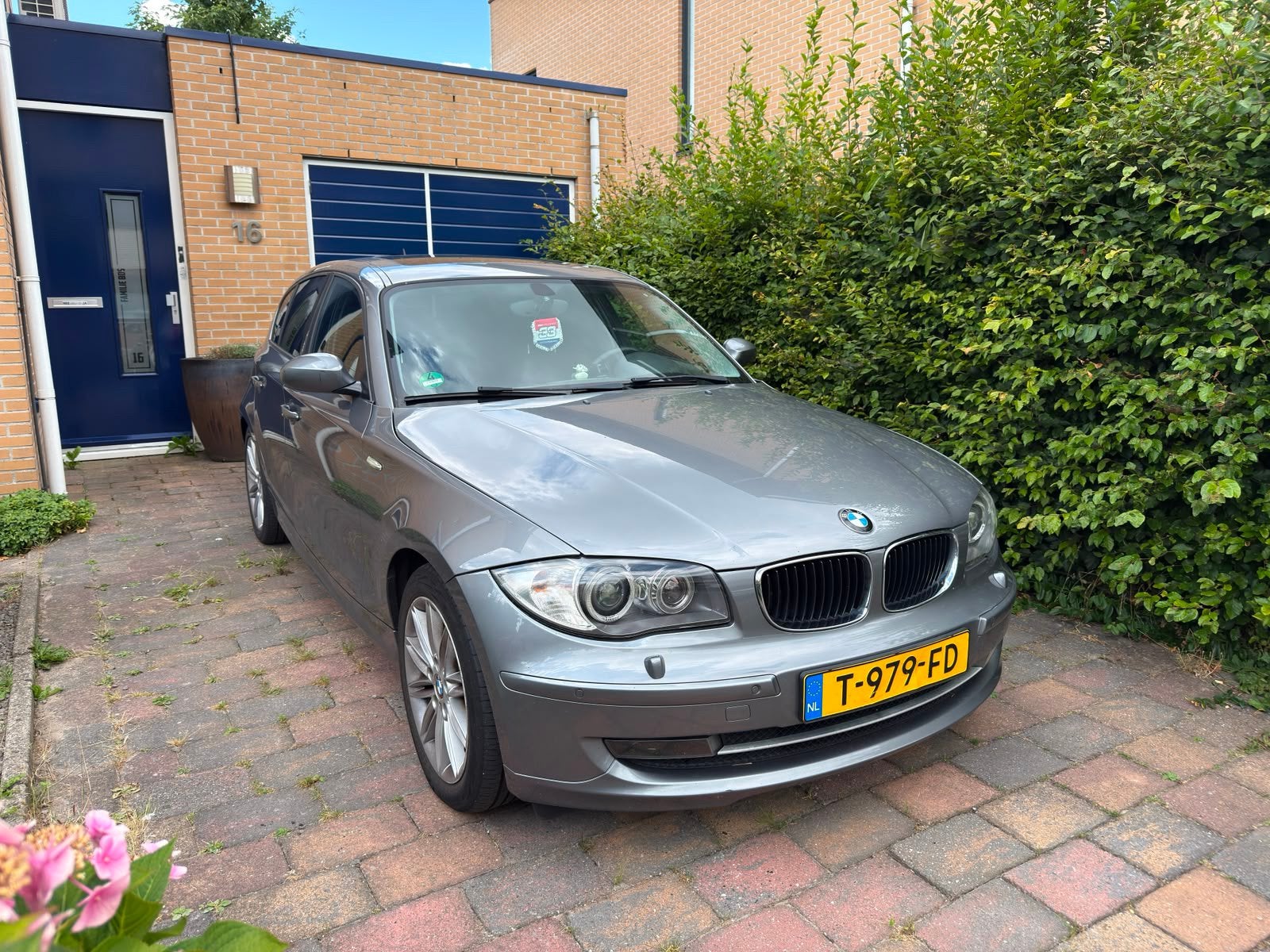 BMW 1-serie 116i NIEUWE MOTOR | Pano | Xenon | Stoelverw, 1-Serie, 1995 cc, Zwart, 4 cilinders