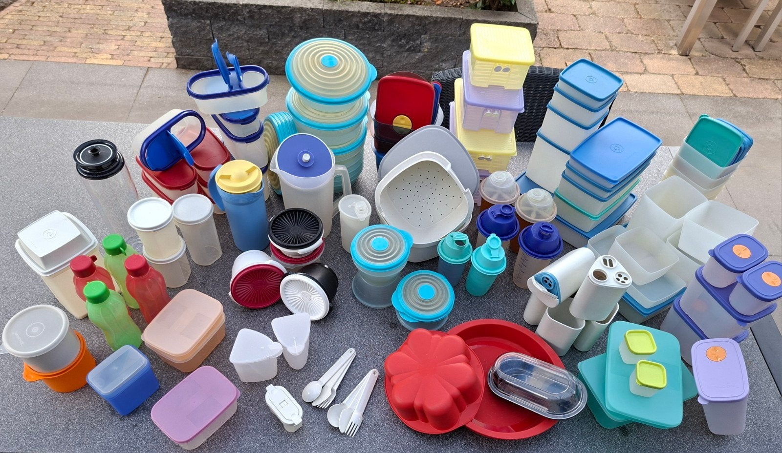 Grote collectie Tupperware: bakjes, bekers, schalen en meer, Ophalen, Gebruikt, Schaal, Luchtdicht
