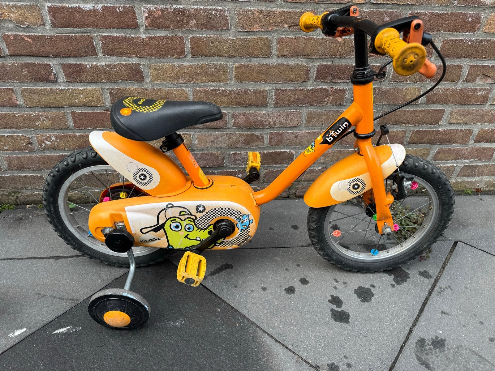 B'Twin kinderfiets 14 inch met zijwieltjes, Ophalen, Zijwieltjes, Velgrem, 16 tot 20 inch