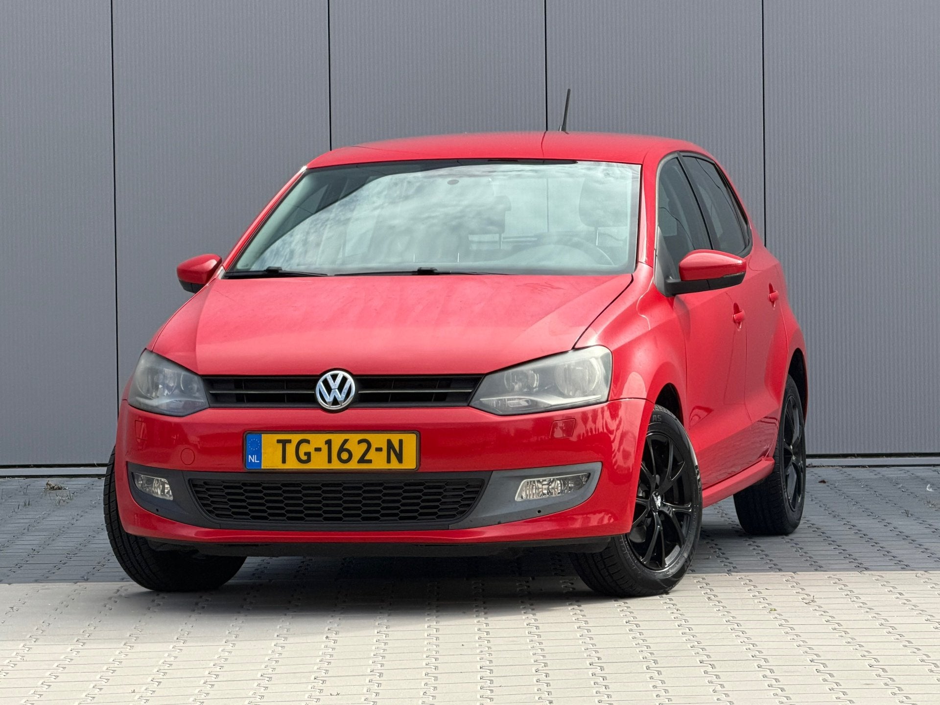 Volkswagen Polo 1.2-12V Comfortline-Flash Red - Airco - Crui, Voorwielaandrijving, Euro 5, Zwart, 1198 cc