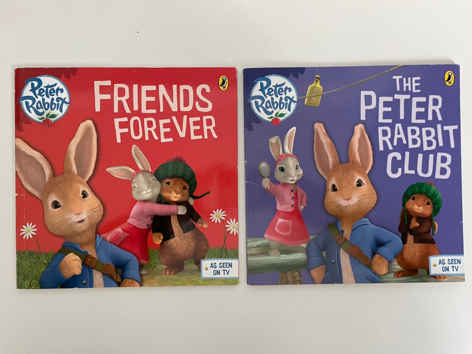 2x Peter Rabbit (engelstalig), Ophalen of Verzenden, Zo goed als nieuw, Fictie algemeen