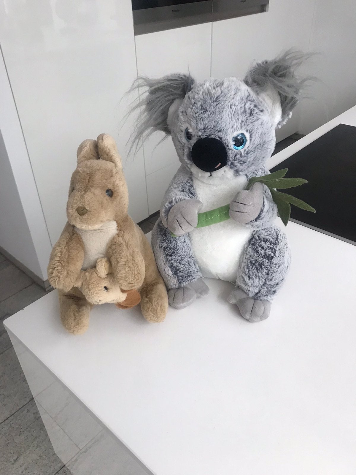 Australië knuffels Kangoeroe en Koala knuffels als nieuw, Ophalen, Zo goed als nieuw, Overige typen