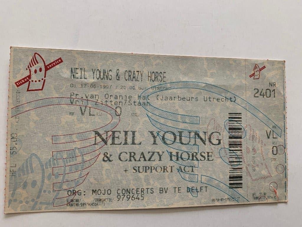 Neil Young - kaartje afgelast concert Utrecht 17-06-1997, Cd's en Dvd's, Verzenden, Zo goed als nieuw, Poprock, Album