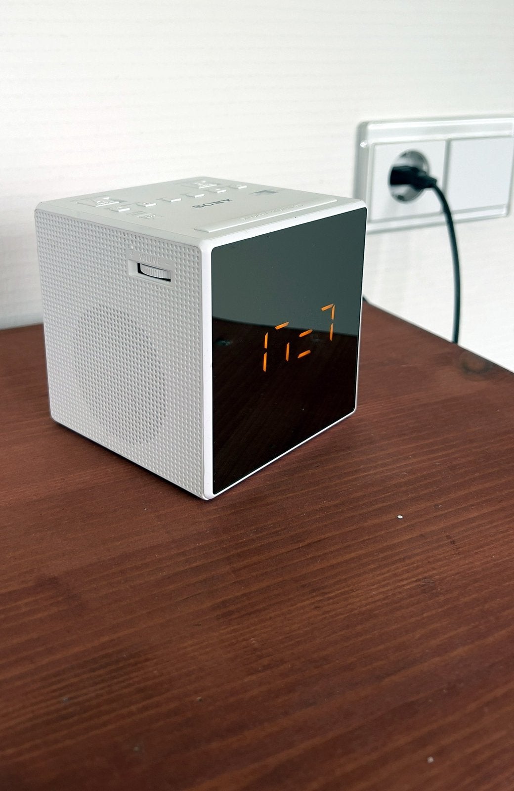 Sony ICF-C1T wekkerradio wit | FM AM | dubbel alarm |werkend, Ophalen of Verzenden, Zo goed als nieuw