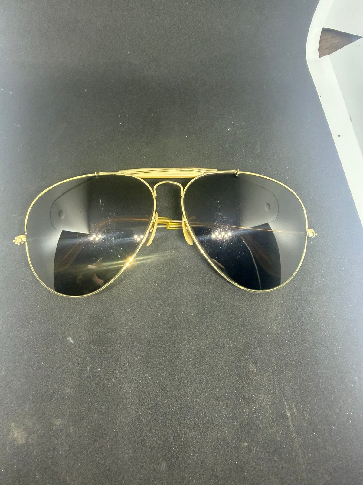 Vintage Ray-Ban B&L RAY-BAN U.S.A. Aviator Zonnebril Goud, Gebruikt, Zonnebril, Overige kleuren, Ophalen of Verzenden