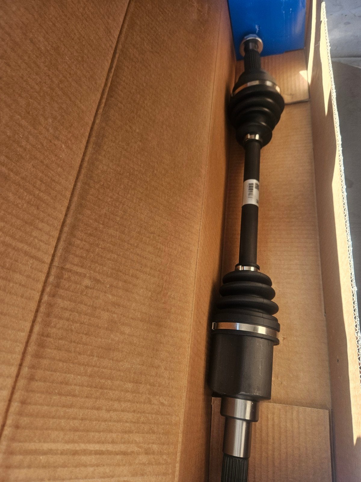 Te koop Aandrijfas voor ford en mazda graag snel weg, Ophalen of Verzenden, Nieuw, Mazda
