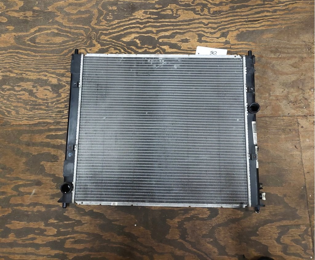 Cadillac STS radiateur 2005-2010, Gebruikt, Info@gm.com, Ophalen of Verzenden, P.O. BOX 33170 Detroit, MI 48232-5170
