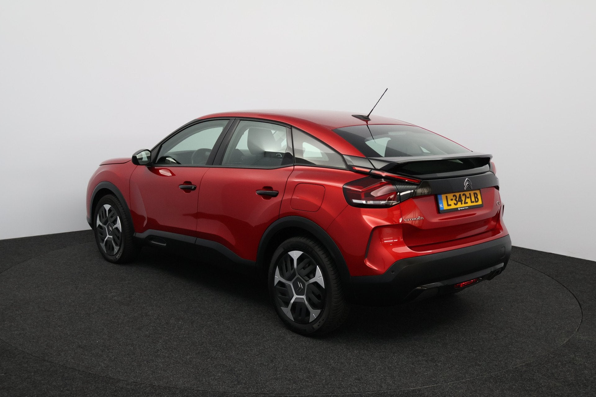Citroën C4 1.2 Puretech Feel/ Stoel + Stuurverw/ Apple + An, Voorwielaandrijving, Gebruikt, Origineel Nederlands, Bedrijf