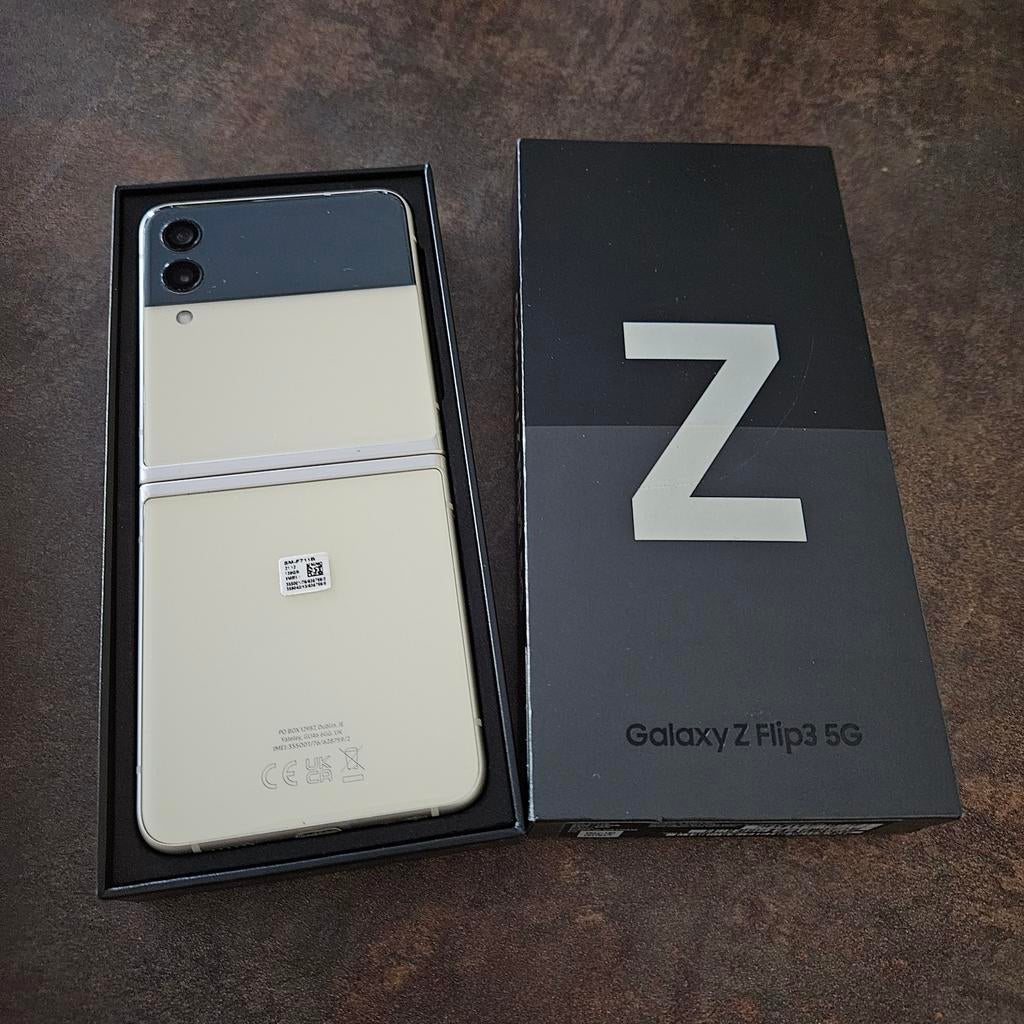 Samsung Galaxy Z Flip, Telecommunicatie, Mobiele telefoons | Samsung, 128 GB, Ophalen, Zwart, Galaxy Z Flip