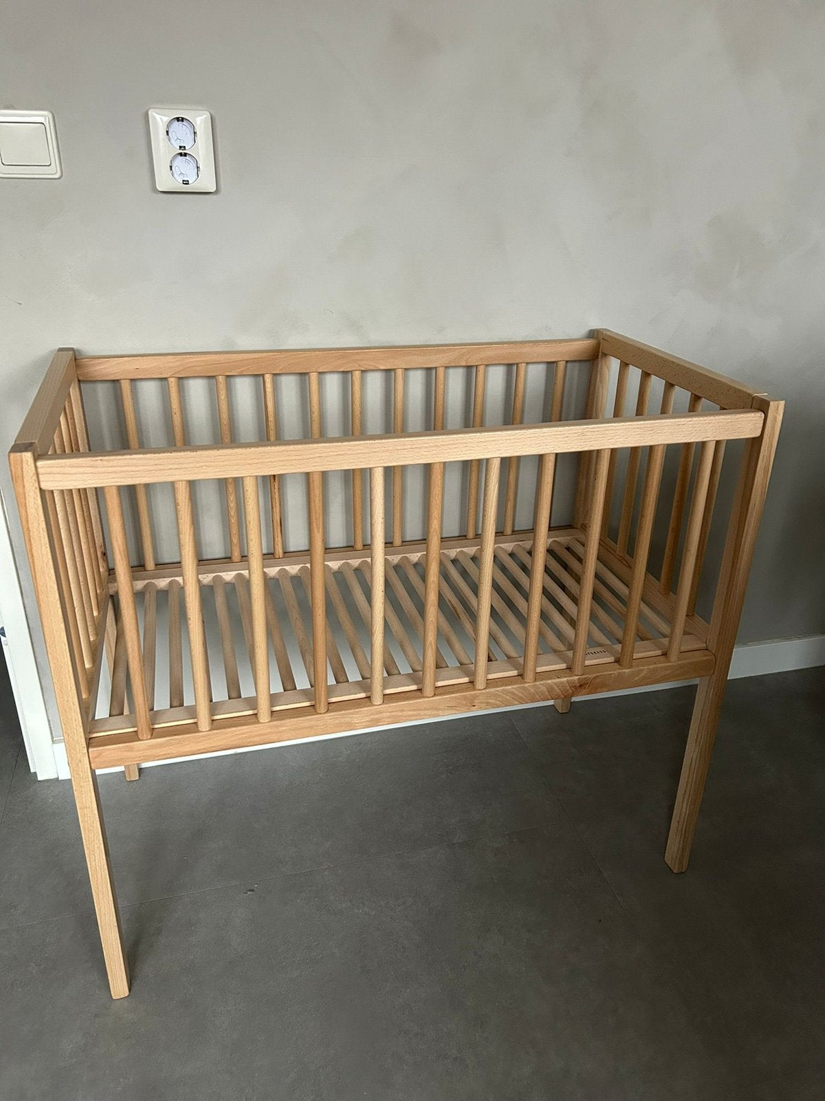 Eiken wieg (40x80), Ophalen, Zo goed als nieuw, Ledikant