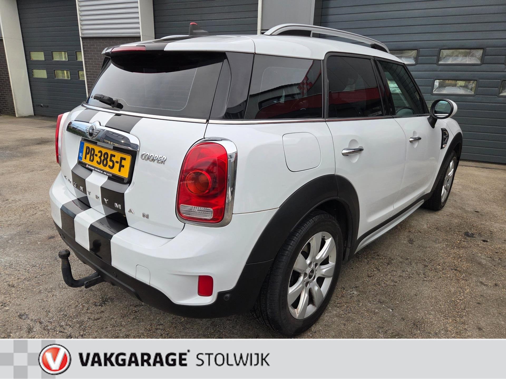 Mini Mini Countryman 1.5 Cooper Automaat, Trekhaak, Navigati, Gebruikt, Countryman, 715 kg, Wit