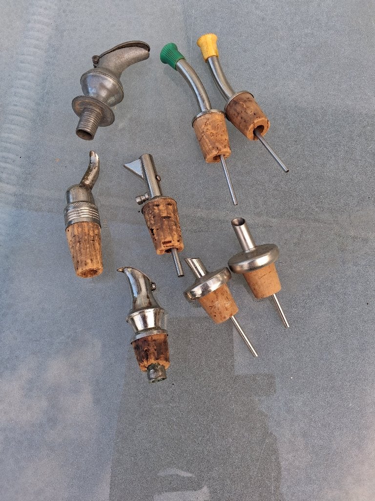 antiek curiosa 7 vintage schenk tuiten, Ophalen of Verzenden