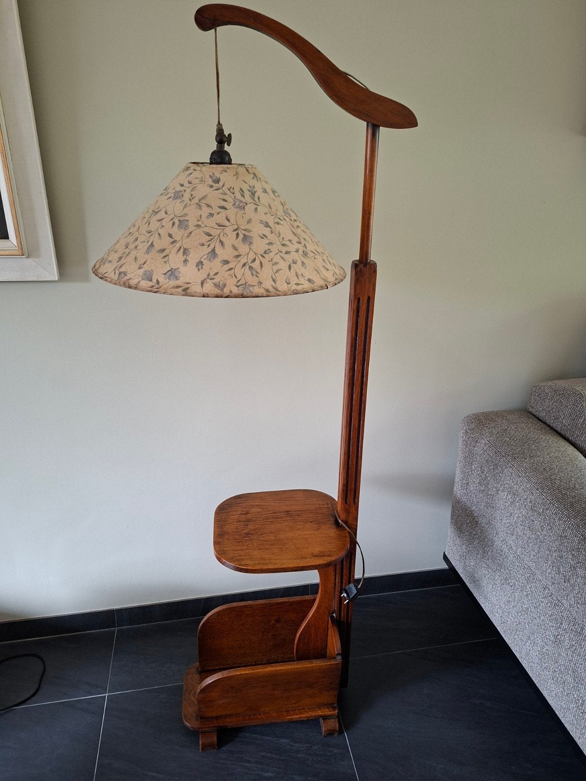 Art Deco/vintage houtenlamp met tafeltje en lectuurbak, Ophalen of Verzenden, Gebruikt
