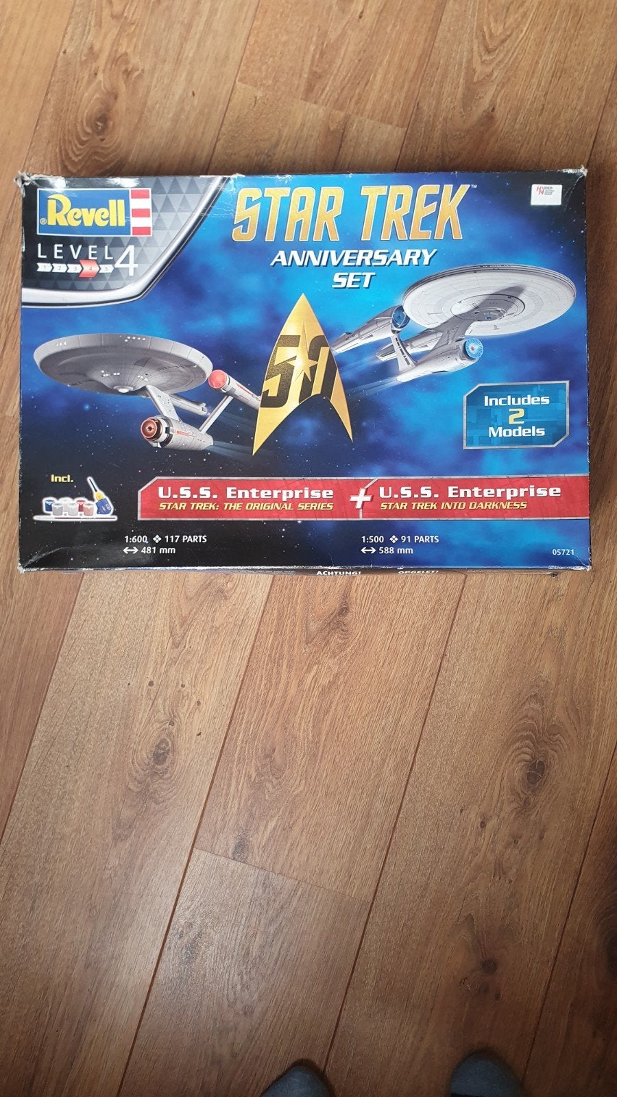 Revell Star Trek Anniversary Set U.S.S. Enterprise NCC-1701, Ophalen of Verzenden, 1:72 tot 1:144, Revell