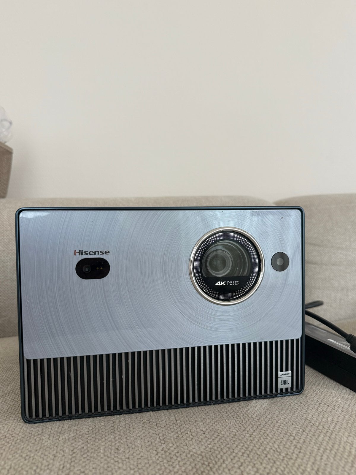 Hisense C1 Smart Mini Projector 4K Laser Dolby Vision, Ophalen, Hisense, LED, Zo goed als nieuw