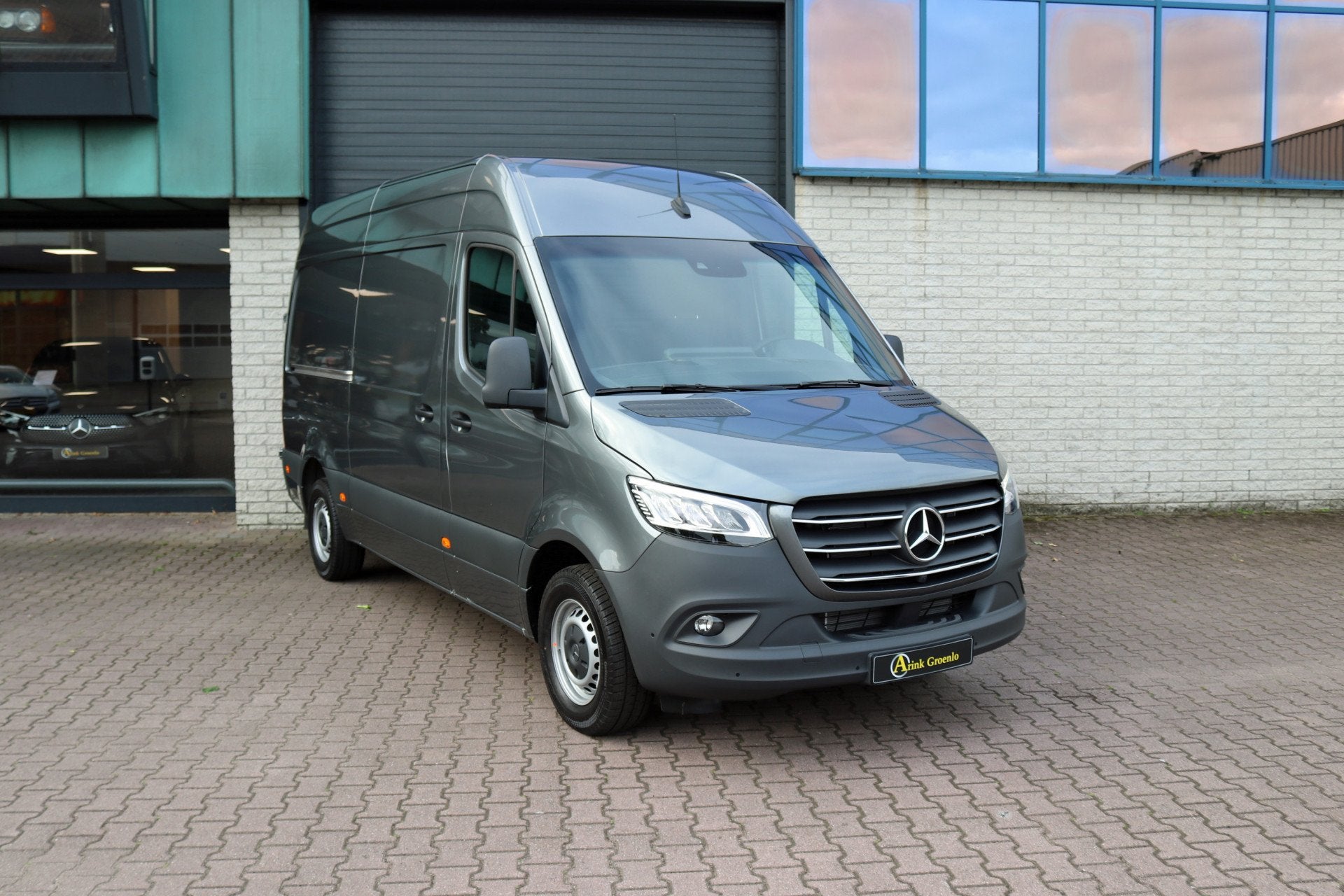 Mercedes-Benz Sprinter 317 CDI L2H2 BPM vrij 360° ALARM KL3, Automaat, 12 maanden, Gebruikt, Zwart