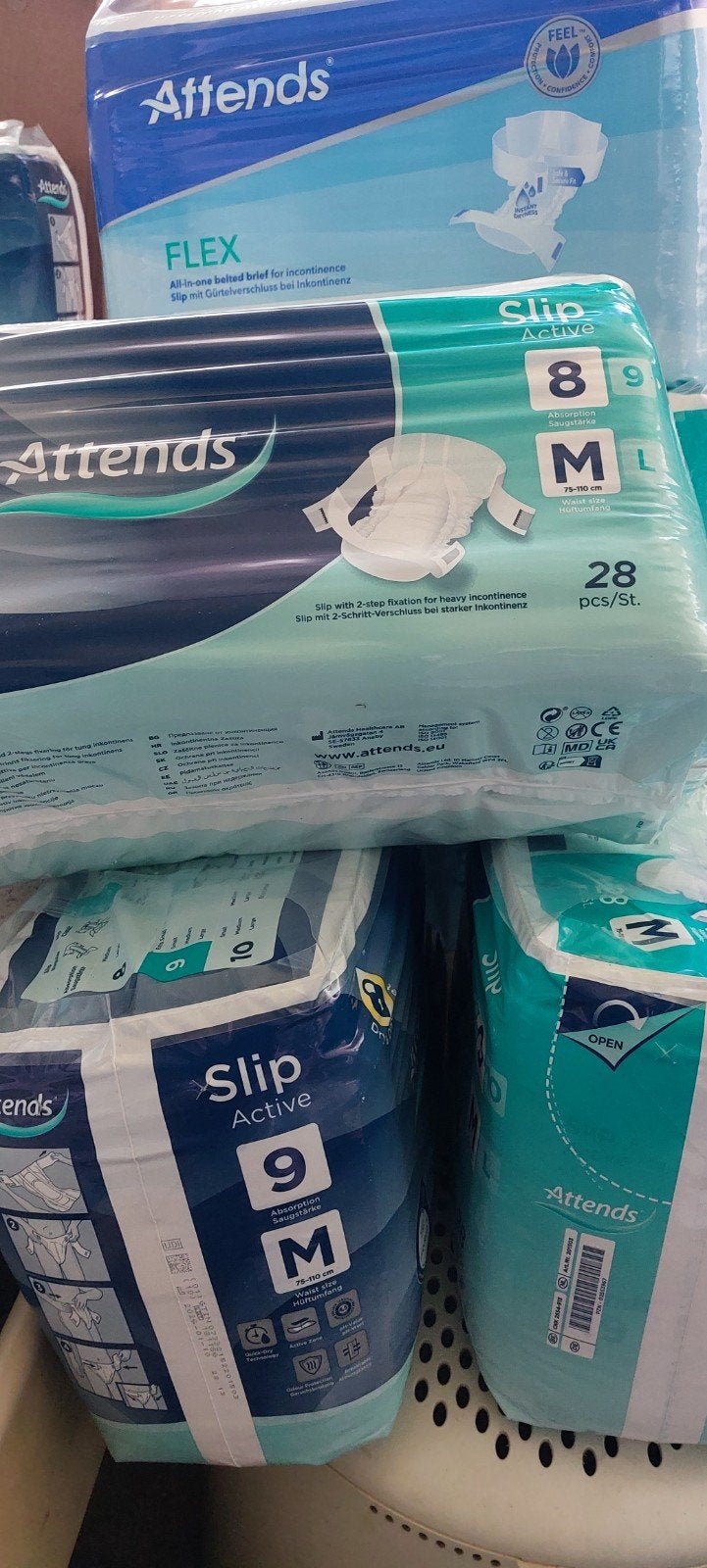 Diversen Attends  inco matriaal van 8 tot 10 druppels, Ophalen, Nieuw