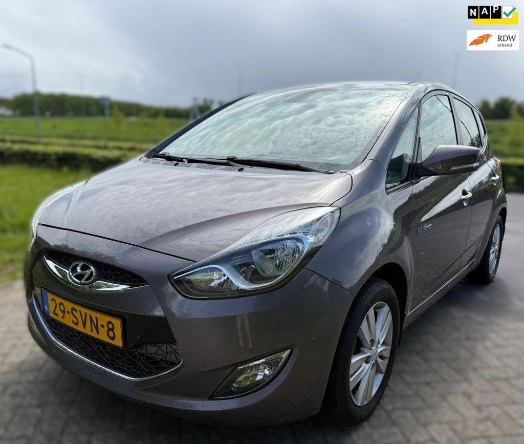 Hyundai Ix20 1.4i i-Catcher NL Auto I Airco I Navigatie I Ca, Auto's, Hyundai, Voorwielaandrijving, Euro 5, Gebruikt, 4 cilinders